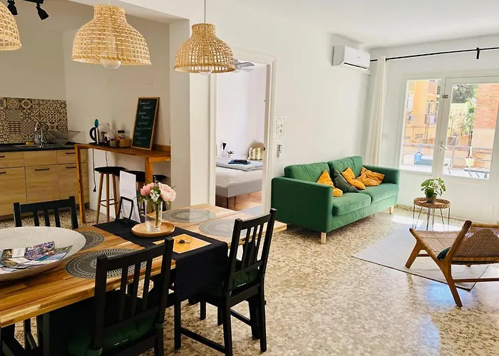 Apartamento Moderno En Centro-Malaga Con Balcon