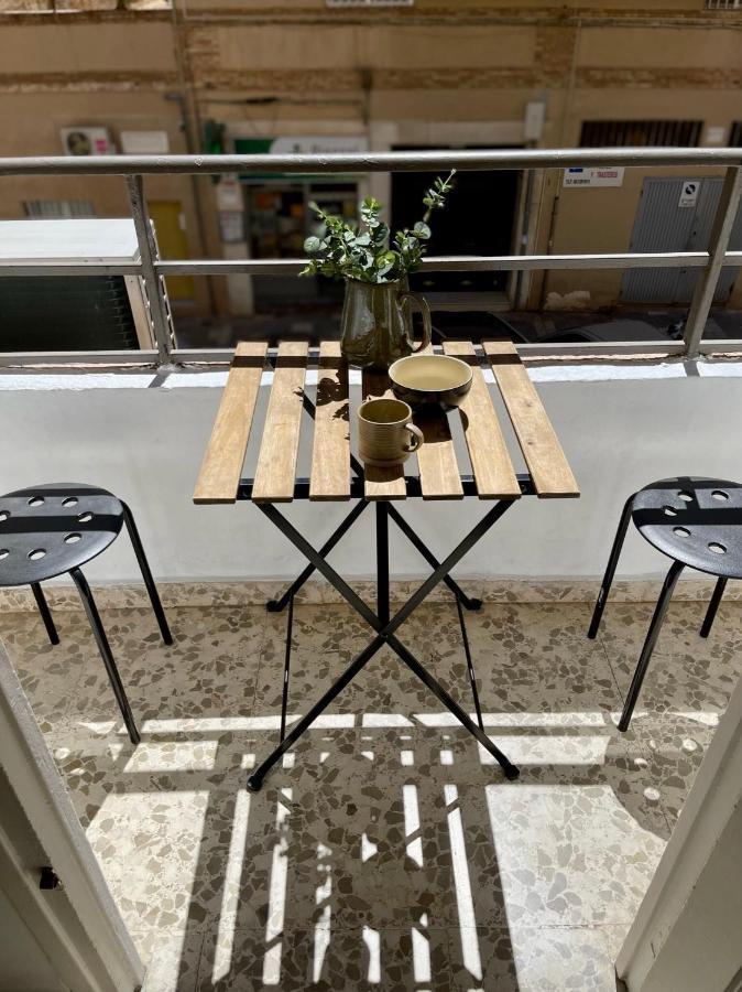 Moderno En Centro-malaga Con Balcon Malaga