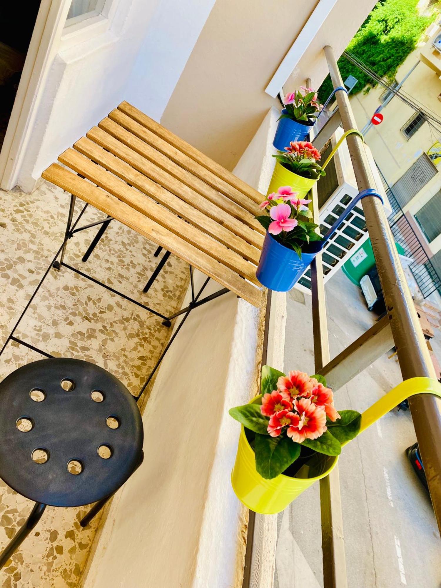 Apartment Moderno En Centro-malaga Con Balcon